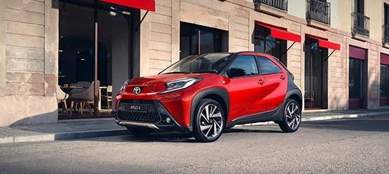 Toyota-Aygo-Private-Lease-555x249.png